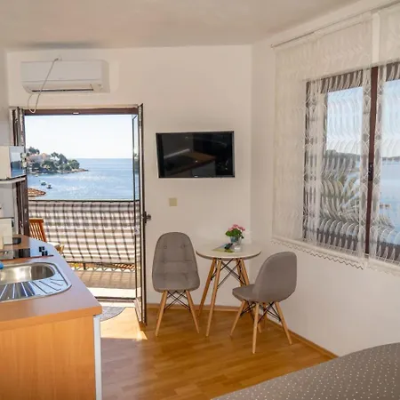 Guest house Caric Hvar Town