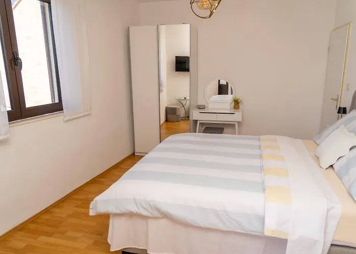Gostinjska kuća Caric 4*